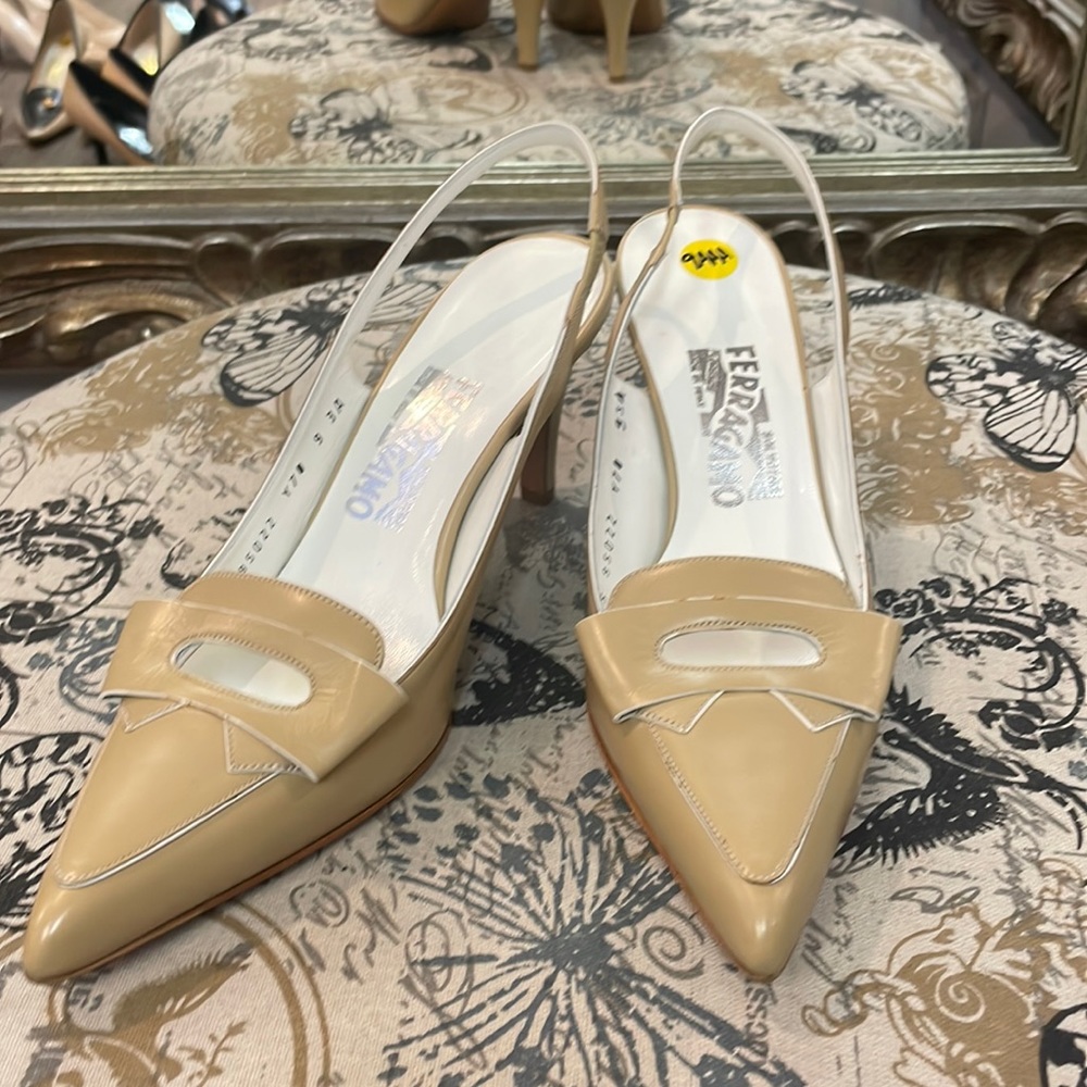 NEW Ferragamo Leather Slingback Heels
